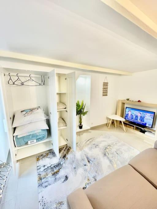 Studio Proche De Paris, Versailles Et La Defense Chaville Extérieur photo